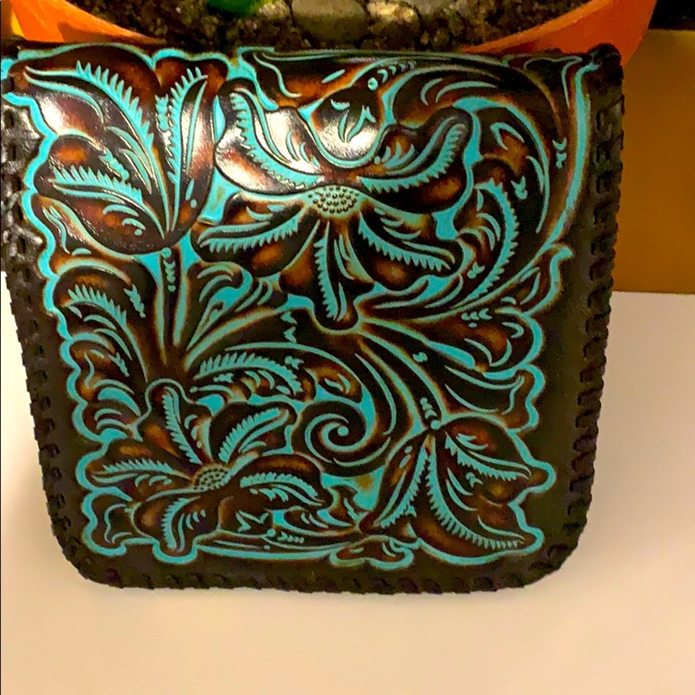 Patricia Nash leather bag with awesome design